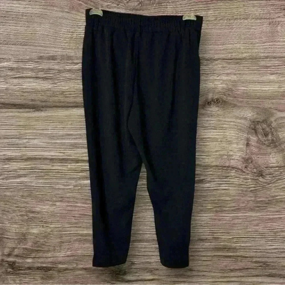 Maurices Black‎ Casual Pants Women's size Medium Short - Picture 1 of 9